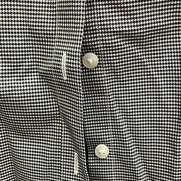 Button down ladies - Picture 6 of 6
